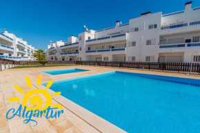 Santa Luzia Residence Apartamento T2 com Piscina & Varanda